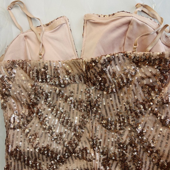 Macy’s Emeril Sundae Juniors' V-Wire Sequined Bodycon prom Dress size L - Picture 13 of 16